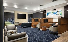 Courtyard By Marriott New York Manhattan Upper East Side